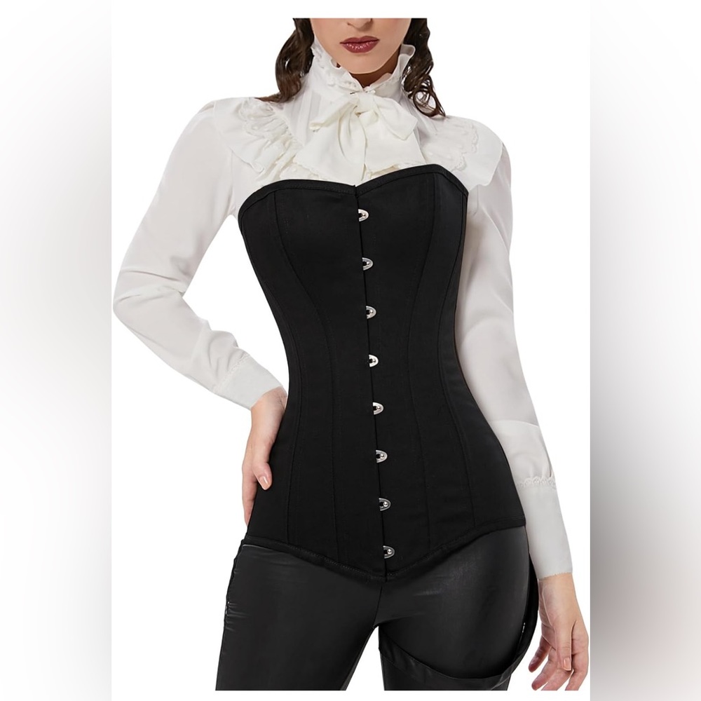 Bought for an event, but didn’t wear it.